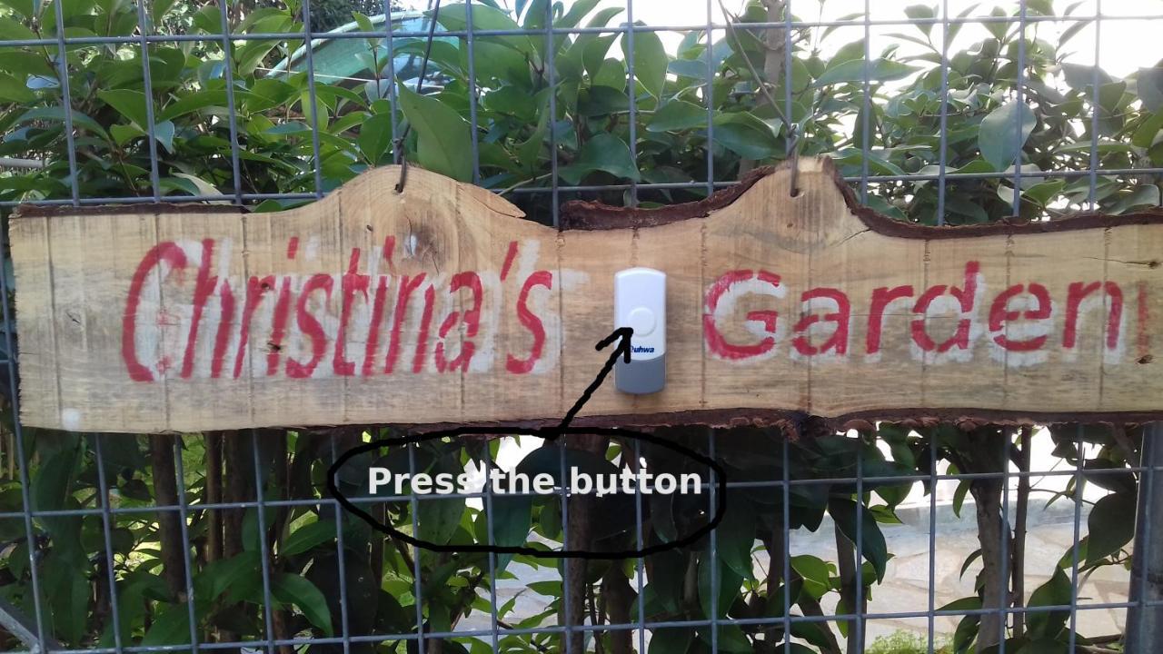 Christinas Garden Apartment Patras Exterior photo